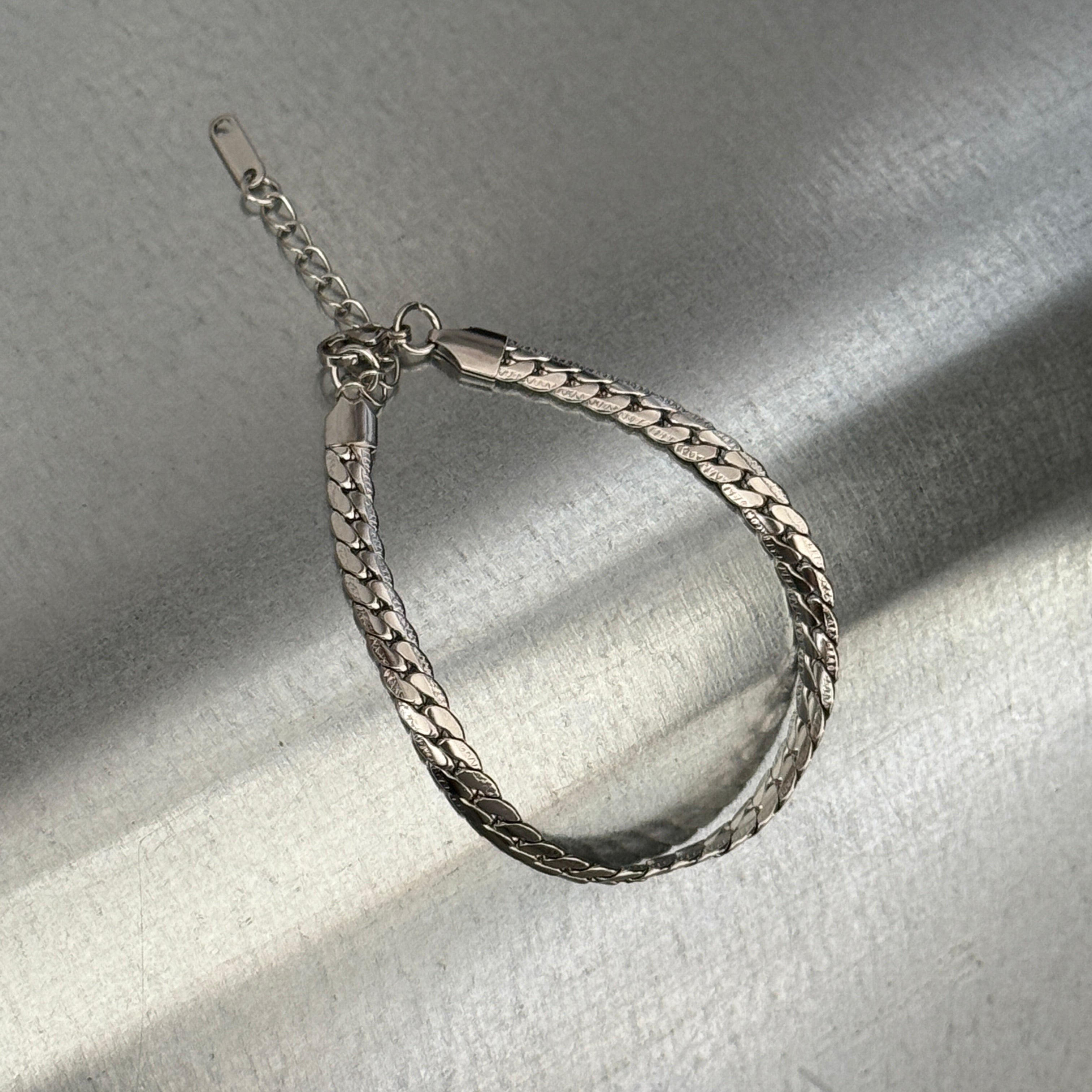 Flat Curb Chain Link Bracelet, 6mm