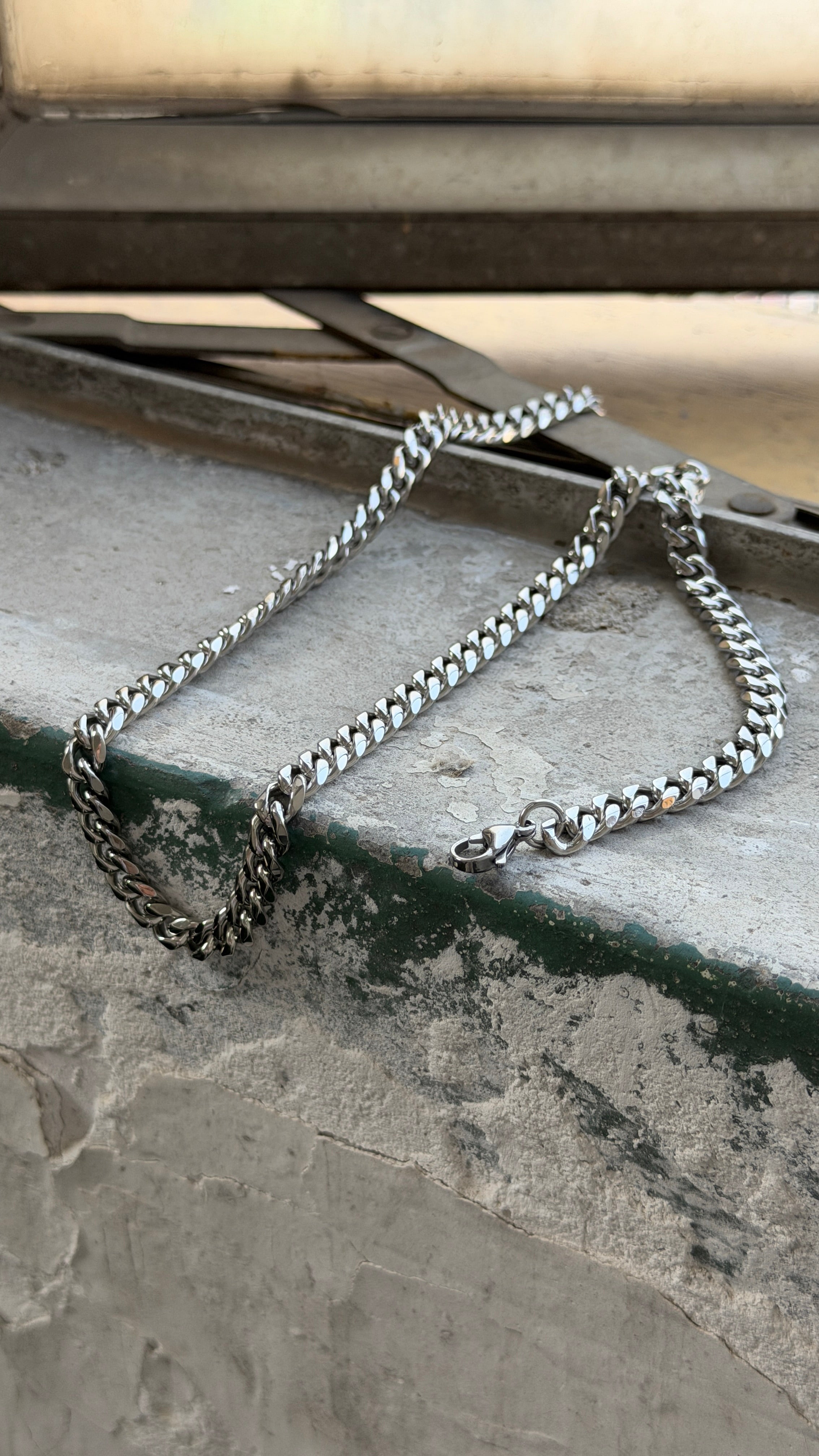 Bold Curb Link Chain Necklace