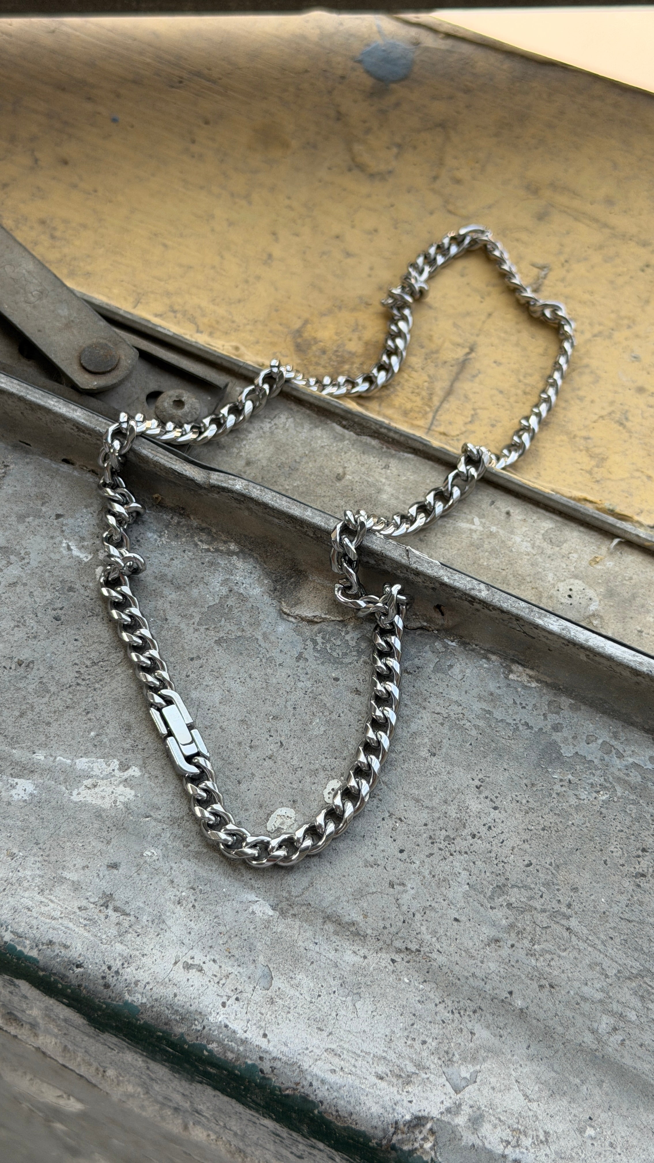6mm Rounded Curb Chain Necklace with Foldover Clasp, 20"