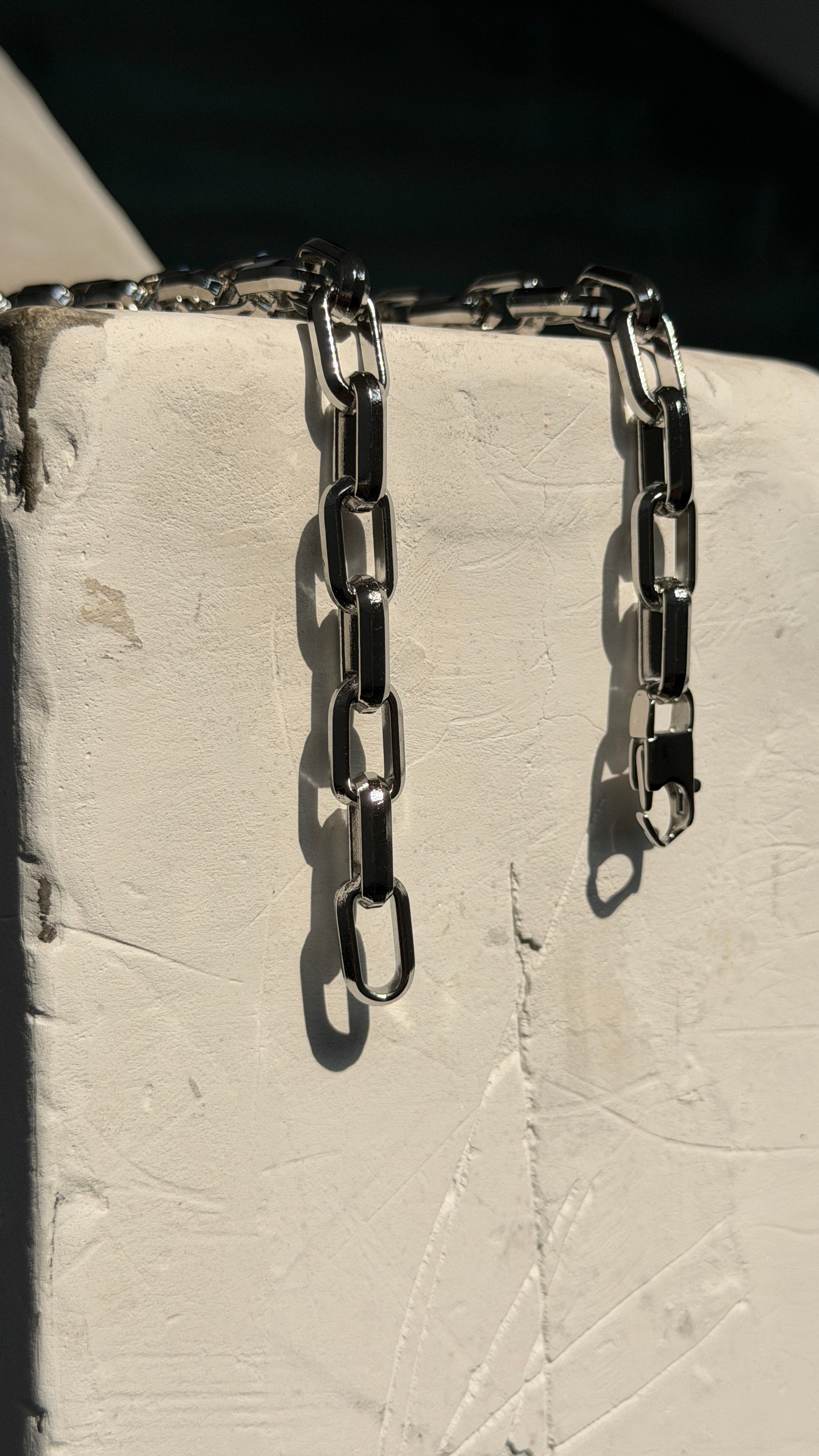 9mm Bold Rectangular Link Chain Necklace